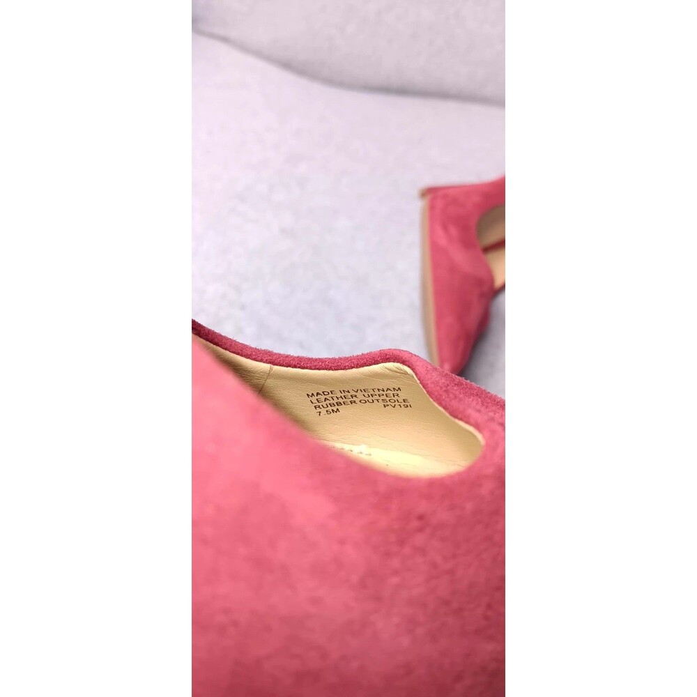Michael Kors Dorothy Flex Pump Womens 7.5 Berry Red Suede Leather Pointed Toes - Picture 3 of 7